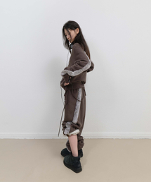 Side Fur Trim Sweatpants / Stone Brown