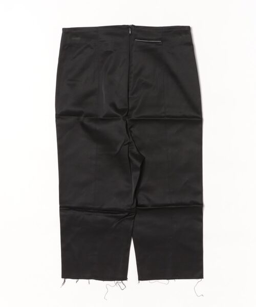 MM6 Maison Margiela（ｴﾑｴﾑｼｯｸｽ ﾒｿﾞﾝ ﾏﾙｼﾞｪﾗ）の「SHORTS S52MU0122（その他パンツ・レディース・ブラック・38）」の2枚目の写真