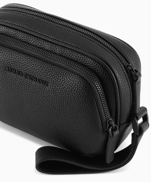 ARMANI EXCHANGE(アルマーニエクスチェンジ)の「【A|X アルマーニ エクスチェンジ】AXロゴ ポーチ/セカンドバッグ(ポーチ・メンズ・ブラック・FREE)」の3枚目の写真