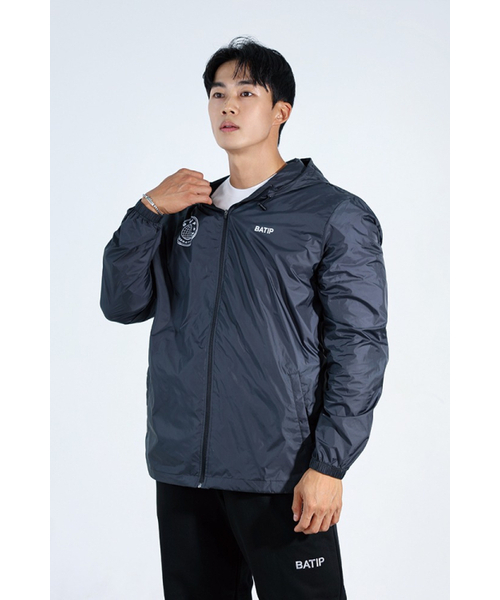 BATIP(バティップ)の「軽量ウィンドブレーカー チャコール(ジャージ・メンズ・その他・MEDIUM/LARGE/X-LARGE/XX-LARGE)」の1枚目の写真