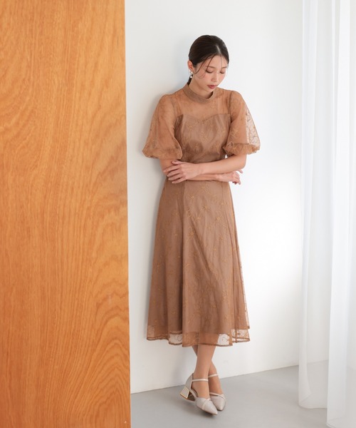 haremode（ハレモード）の「結婚式 お呼ばれ 二次会 謝恩会 成人式 同窓会 対応 20代 30代 クラシカル レース フレア 花柄 刺繍 フリル袖 五分袖きれいめ パーティー オケージョン ドレス（ドレス・レディース・ブラック/ベージュ/ブラウン・S/M）」の20枚目の写真