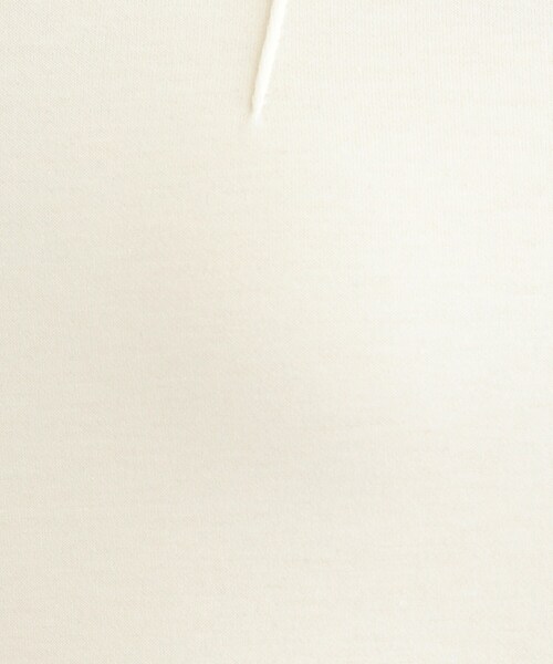 SHOO・LA・RUE(シューラルー)の「【S-LL/なめらかタッチ】上品見え フェイクパール付きペプラムトップス(Tシャツ/カットソー・レディース・アイボリー/ピンク/ネイビー・01/02/03/04)」の7枚目の写真