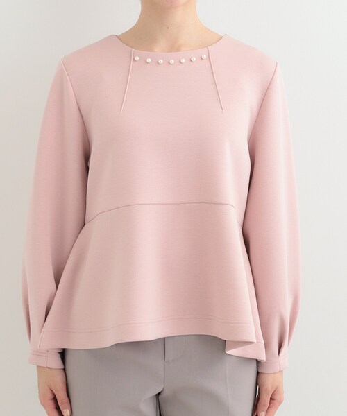 SHOO・LA・RUE(シューラルー)の「【S-LL/なめらかタッチ】上品見え フェイクパール付きペプラムトップス(Tシャツ/カットソー・レディース・アイボリー/ピンク/ネイビー・01/02/03/04)」の16枚目の写真