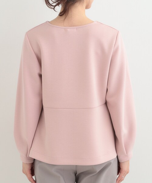 SHOO・LA・RUE(シューラルー)の「【S-LL/なめらかタッチ】上品見え フェイクパール付きペプラムトップス(Tシャツ/カットソー・レディース・アイボリー/ピンク/ネイビー・01/02/03/04)」の18枚目の写真