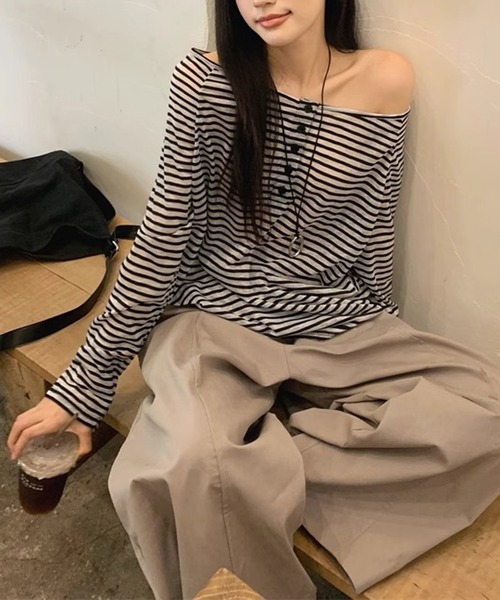 NANEA(ナネア)の「ボーダーオフショルダーロングTシャツ(Tシャツ/カットソー・レディース・ブラック・MEDIUM/LARGE/SMALL)」の12枚目の写真