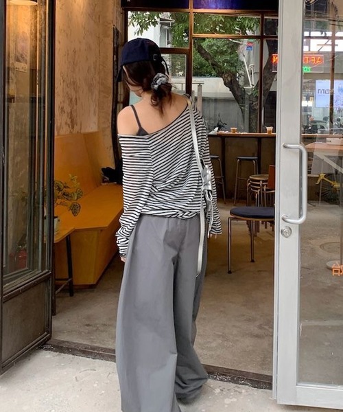 NANEA(ナネア)の「ボーダーオフショルダーロングTシャツ(Tシャツ/カットソー・レディース・ブラック・MEDIUM/LARGE/SMALL)」の20枚目の写真