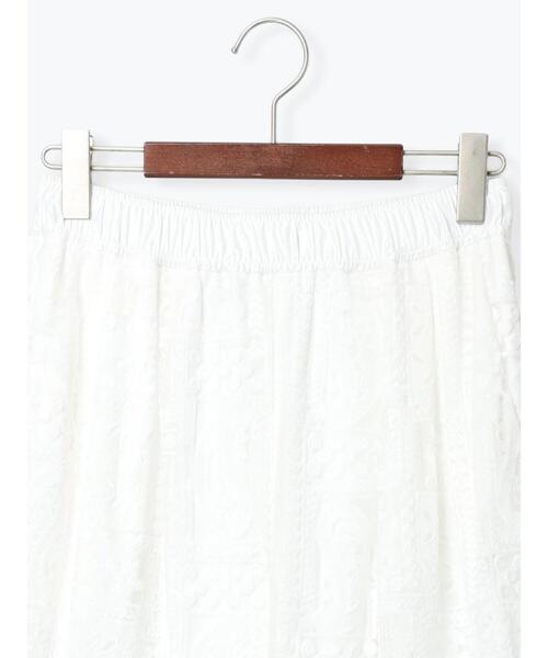 Te chichi（テチチ）の「【Atelier ChouChou】パネルレース刺繍タックワイドパンツ(セットアップ可)（その他パンツ・レディース・オフホワイト・F）」の3枚目の写真