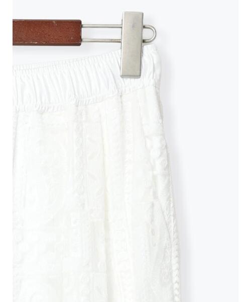 Te chichi（テチチ）の「【Atelier ChouChou】パネルレース刺繍タックワイドパンツ(セットアップ可)（その他パンツ・レディース・オフホワイト・F）」の4枚目の写真