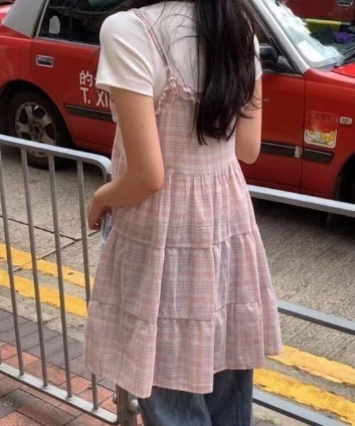 yuue' ( wear )（ユーイ）の「チェック柄フリルティアードキャミチュニック/ミニワンピース（キャミソール・レディース・イエロー/ピンク/ブルー・FREE）」の12枚目の写真