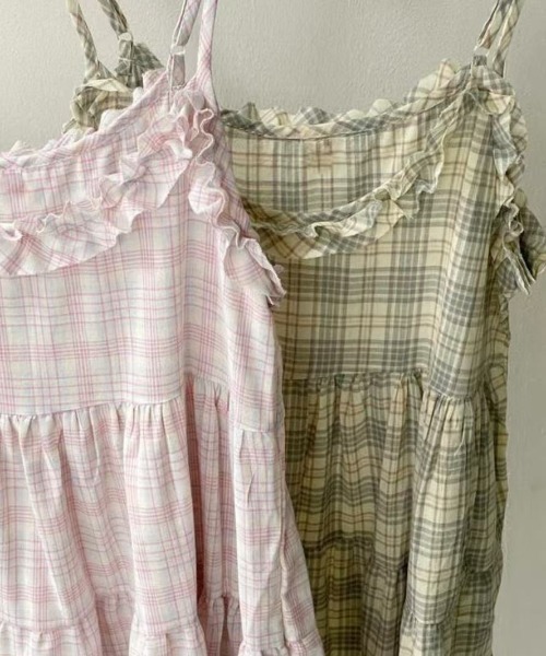 yuue' ( wear )（ユーイ）の「チェック柄フリルティアードキャミチュニック/ミニワンピース（キャミソール・レディース・イエロー/ピンク/ブルー・FREE）」の14枚目の写真