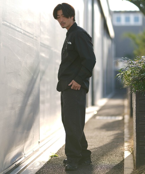 THE NORTH FACE（ザノースフェイス）の「THE NORTH FACE/ザ・ノース・フェイス 長袖 シャツ ロングスリーブヌプシシャツ NR62550（シャツ/ブラウス・メンズ・ブラック/チャコールグレー・L/M/XL）」の6枚目の写真