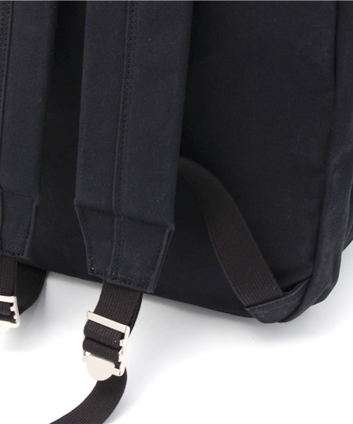 PORTER(ポーター)の「MARGARET HOWELL×PORTER / デイパック(バックパック/リュック・メンズ・ブラック/カーキ/ネイビー・ONE SIZE)」の7枚目の写真