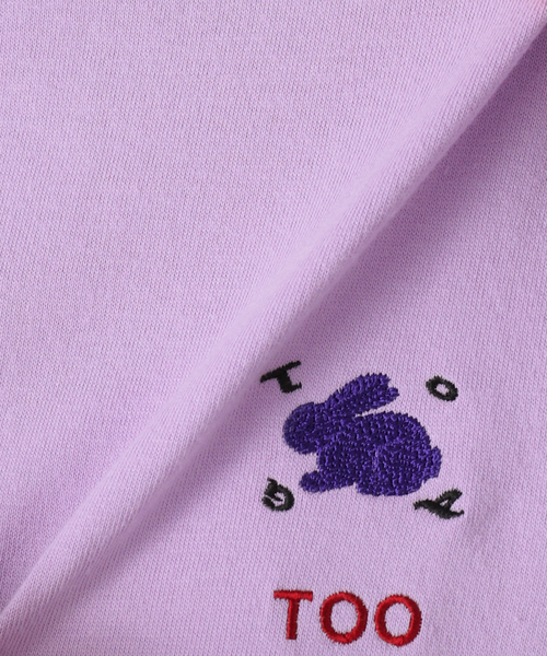 TOGA PULLA(トーガ プルラ)の「TOGA PULLA EMBROIDERY L/S TZ261-JK951:カットソー(Tシャツ/カットソー・レディース・パープル/チャコールグレー・LARGE/MEDIUM)」の14枚目の写真