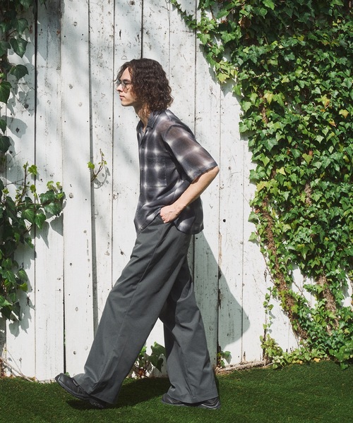 CASPER JOHN（キャスパージョン）の「Easy care semi baggy slacks/イージーケアセミバギースラックス（スラックス・メンズ・ブラック/グレー/ブラウン・LARGE/MEDIUM/SMALL/X-SMALL）」の14枚目の写真