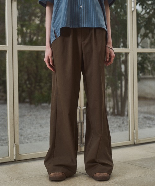 CASPER JOHN（キャスパージョン）の「Easy care semi baggy slacks/イージーケアセミバギースラックス（スラックス・メンズ・ブラック/グレー/ブラウン・LARGE/MEDIUM/SMALL/X-SMALL）」の16枚目の写真
