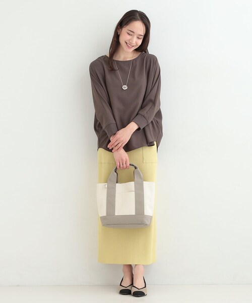 SHOO・LA・RUE（シューラルー）の「配色キャンバストートバッグ（トートバッグ・レディース・グレー系4/ブルー系4/ブラック系4・00）」の5枚目の写真