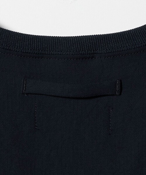 UNITED ARROWS & SONS by DAISUKE OBANA(ユナイテッドアローズアンドサンズバイダイスケオバナ)の「<D.O UNITED ARROWS BY DAISUKE OBANA for WOMEN>Ⅰ DLMN L/SL CREW 26SS/ロングスリーブTシャツ(Tシャツ/カットソー・レディース・ブラック/ネイビー/ホワイト/ダークグレー・M/S)」の21枚目の写真