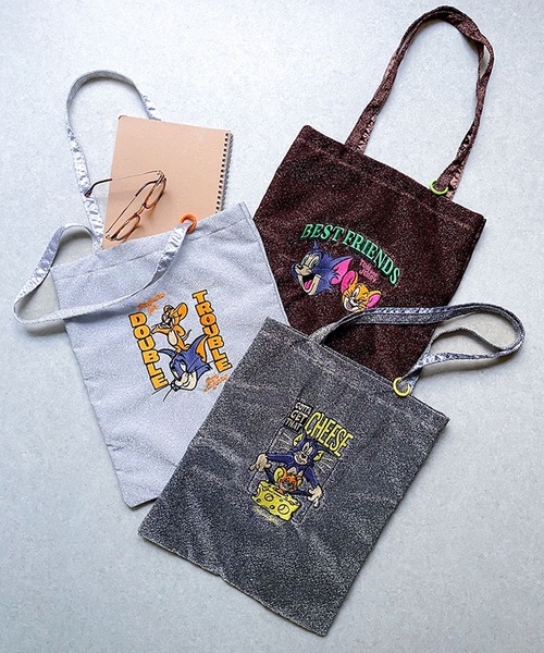 Tom＆Jerry（トムアンドジェリー）の「FLAPPER フラッパー:トムとジェリー 超軽量キラキラトート　A4サイズ（トートバッグ・レディース・シルバー/シルバー系その他/ブロンズ・FREE）」の5枚目の写真