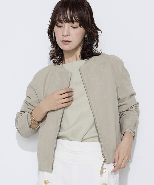 K.T KIYOKO TAKASE（キヨコタカセ）の「フェイクスエード タックブルゾン（ブルゾン・レディース・ブルー系その他/グレイッシュベージュ・9号/11号）」の17枚目の写真