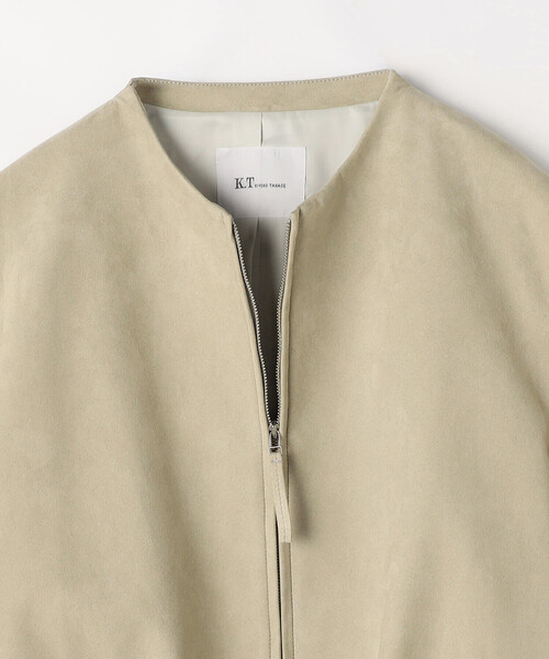 K.T KIYOKO TAKASE（キヨコタカセ）の「フェイクスエード タックブルゾン（ブルゾン・レディース・ブルー系その他/グレイッシュベージュ・9号/11号）」の5枚目の写真