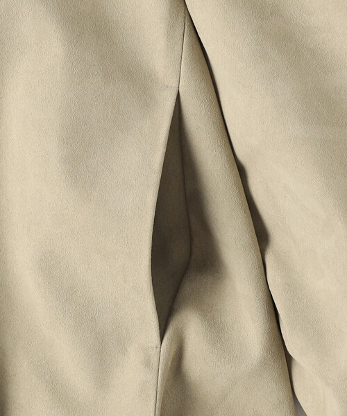 K.T KIYOKO TAKASE（キヨコタカセ）の「フェイクスエード タックブルゾン（ブルゾン・レディース・ブルー系その他/グレイッシュベージュ・9号/11号）」の9枚目の写真