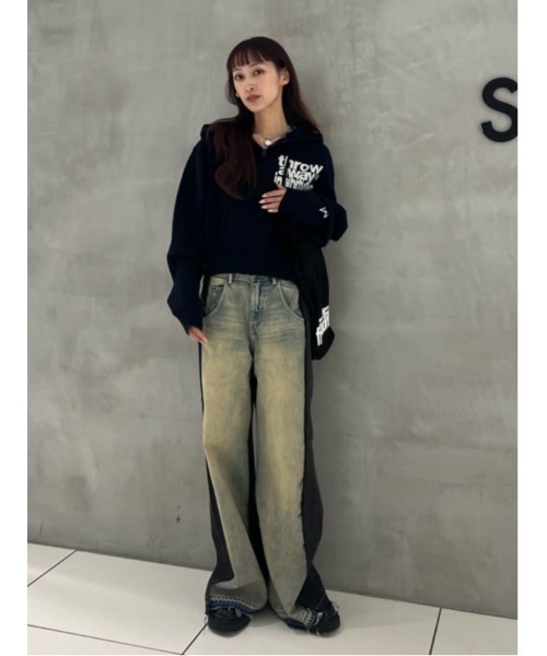 SLY（スライ）の「ESQWE LOGO KNIT ZIP PKTHROW エスクェロゴニットジップパーカー 春服（パーカー・レディース・ネイビー/ライトブラック・FREE）」の17枚目の写真