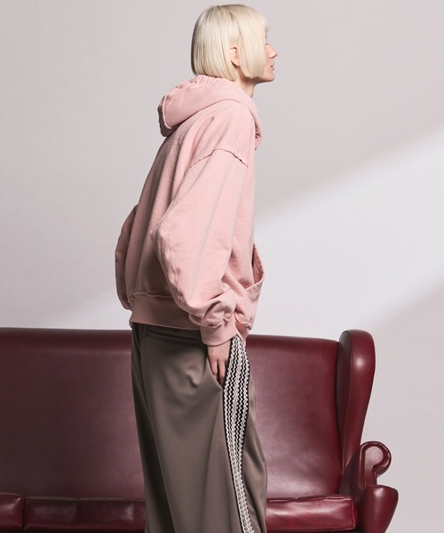 MAISON SPECIAL(メゾンスペシャル)の「《UNISEX》Gathered Hood Prime-over Zip Parka/ギャザーフーディープライムオーバージップパーカー【MAISON SPECIAL/メゾンスペシャル】(パーカー・メンズ・グレイッシュベージュ/ブラック/ピンク/グレー・0/2/1)」の22枚目の写真