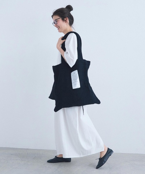 I am I in fact...(アイアムアイインファクト)の「TAO BAG(トートバッグ・レディース・ブラック/サックスブルー/ホワイト・FREE)」の21枚目の写真