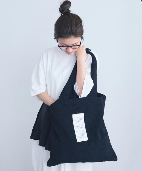 I am I in fact...(アイアムアイインファクト)の「TAO BAG(トートバッグ・レディース・ブラック/サックスブルー/ホワイト・FREE)」の12枚目の写真