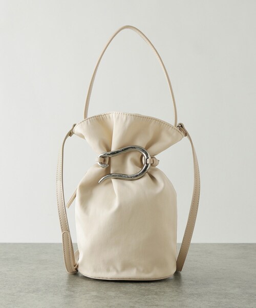 GALLEST(ギャレスト)の「【LE VERNIS】Poire bucket bag M(ハンドバッグ・レディース・オフホワイト/ブラック・00)」の12枚目の写真