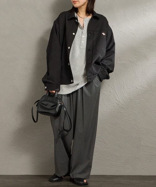 DANTON（ダントン）の「【WEB限定】[DANTON/ダントン] ワンポイントロゴ シャツブルゾン（その他アウター・レディース・ブラック/グレイッシュベージュ・40/42）」の5枚目の写真