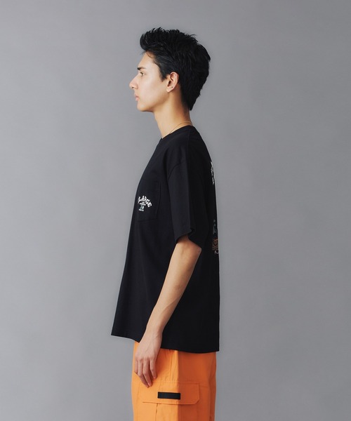 XLARGE(エクストララージ)の「HANG OUT S/S POCKET TEE(Tシャツ/カットソー・メンズ・ホワイト/ブラック/グレー・S/M/L/XL)」の11枚目の写真