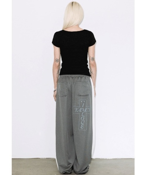 FANCY CLUB(ファンシークラブ)の「A'GEM/9 × .kom 『FANCY CLUB/ファンシークラブ』PEGASUS RIBBED TOP/ペガサスリブトップス(Tシャツ/カットソー・レディース・アイボリー/ブラック・FREE)」の13枚目の写真