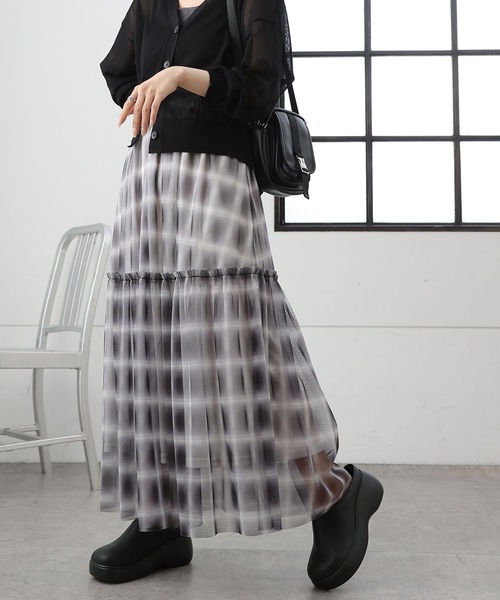 COLONY 2139（コロニートゥーワンスリーナイン）の「オンブレチェックチュールスカート（スカート・レディース・ブラック/ベージュ・FREE）」の3枚目の写真