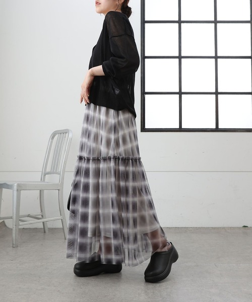 COLONY 2139（コロニートゥーワンスリーナイン）の「オンブレチェックチュールスカート（スカート・レディース・ブラック/ベージュ・FREE）」の8枚目の写真