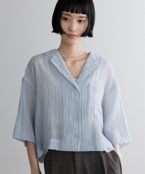 LOWRYS FARM（ローリーズファーム）の「シアーショートカイキンシャツＳＳ  657804（シャツ/ブラウス・レディース・ブルー/ブラック/ブラウン/ホワイト・FREE）」の4枚目の写真