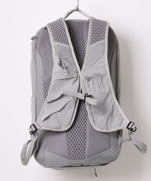 SALOMON(サロモン)の「SALOMON/サロモン バックパック XT 25 エックスティー25L LC2857300/LC2857600(バックパック/リュック・メンズ・ブラック/グレー・FREE)」の14枚目の写真