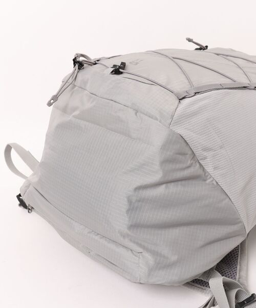 SALOMON(サロモン)の「SALOMON/サロモン バックパック XT 25 エックスティー25L LC2857300/LC2857600(バックパック/リュック・メンズ・ブラック/グレー・FREE)」の15枚目の写真