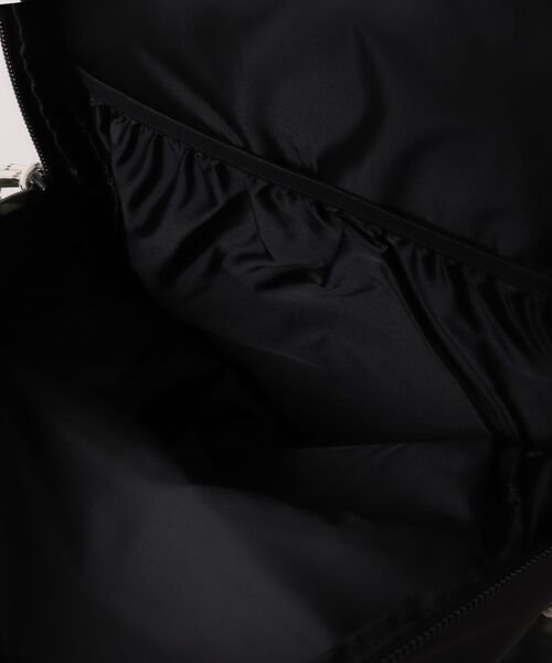 TOPO DESIGNS（トポデザインズ）の「多機能バックパック【TOPO DESIGNS】COMMUTER BACKPACK（バックパック/リュック・レディース・グレー/ブラック・ONE SIZE）」の5枚目の写真