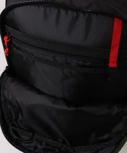 TOPO DESIGNS（トポデザインズ）の「多機能バックパック【TOPO DESIGNS】COMMUTER BACKPACK（バックパック/リュック・レディース・グレー/ブラック・ONE SIZE）」の6枚目の写真