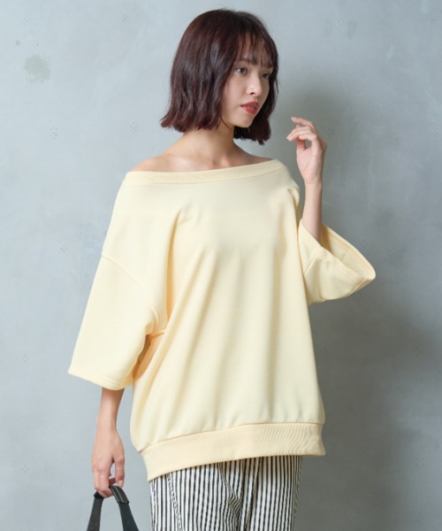 A.D.C.L.（エーディーシーエル）の「オフショルダー オーバーサイズ プルオーバー（Tシャツ/カットソー・レディース・ブラック/オートミール/イエロー・M/L）」の16枚目の写真