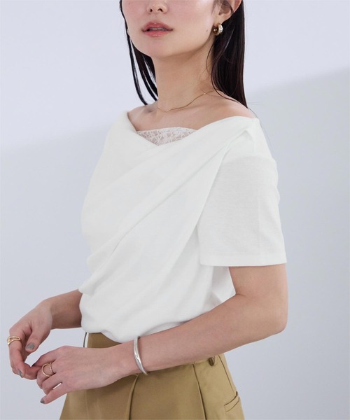 UR'S(ユアーズ)の「オフショルダーハーフスリーブレースドッキングTシャツ(Tシャツ/カットソー・レディース・ベージュ/オフホワイト/ブラック・S/M/L)」の15枚目の写真