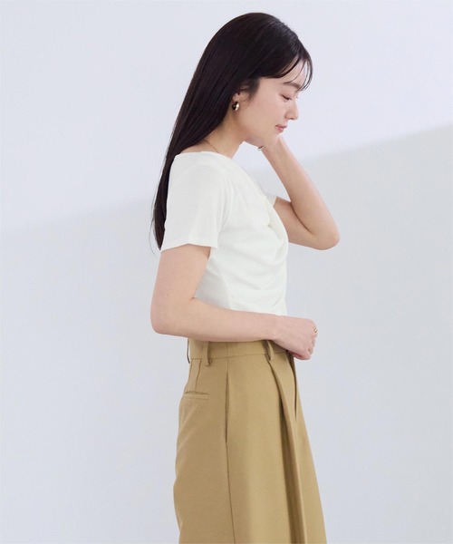 UR'S(ユアーズ)の「オフショルダーハーフスリーブレースドッキングTシャツ(Tシャツ/カットソー・レディース・ベージュ/オフホワイト/ブラック・S/M/L)」の18枚目の写真