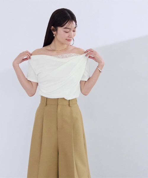 UR'S(ユアーズ)の「オフショルダーハーフスリーブレースドッキングTシャツ(Tシャツ/カットソー・レディース・ベージュ/オフホワイト/ブラック・S/M/L)」の19枚目の写真