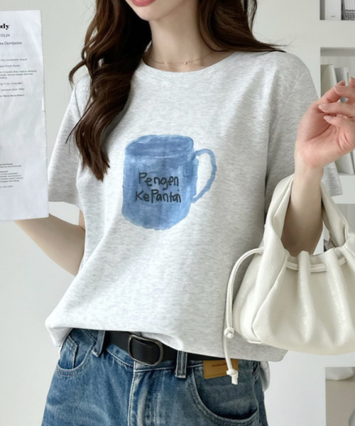 Ada.（エイダ）の「手書きイラスト風 カップデザイン半袖 Tシャツ（Tシャツ/カットソー・レディース・ホワイト/グレー/ブラック・FREE）」の6枚目の写真