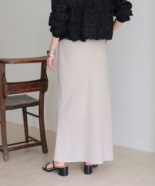 fredy emue（フレディエミュ）の「リネンマーメイドスカート（スカート・レディース・ブラック/ベージュ・38/36）」の9枚目の写真
