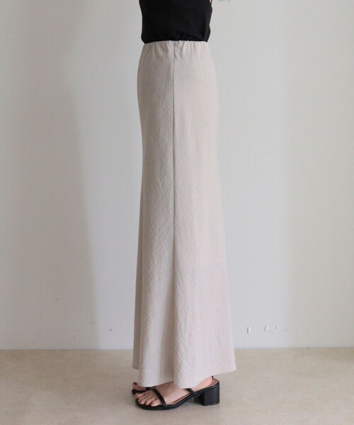 fredy emue（フレディエミュ）の「リネンマーメイドスカート（スカート・レディース・ブラック/ベージュ・38/36）」の13枚目の写真