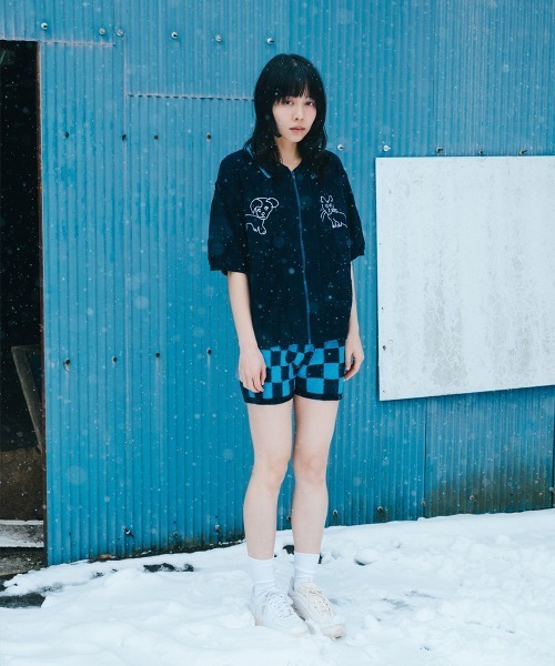 soduk（スドーク）の「【soduk】26SS新作 dog and cat bawling zip knit /ドッグ&キャットボーリングジップニット（ポロシャツ・レディース・ブラック系/ネイビー/グレー系・ONE SIZE）」の9枚目の写真