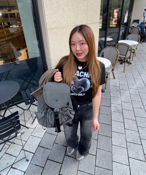 MACNI(マクニ)の「DOUBLE HEART CROP T-SHIRT BLACK(Tシャツ/カットソー・レディース・ブラック・FREE)」の8枚目の写真