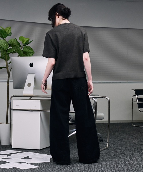 SELLE GLANT(セレグランテ)の「CREW NECK ZIP KNIT SHIRT / クルーネックジップニットシャツ(Tシャツ/カットソー・メンズ・ブラック/ネイビー・LARGE/MEDIUM/SMALL)」の19枚目の写真
